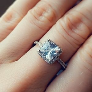 White Saphire Antique Engagement Wedding Ring 8